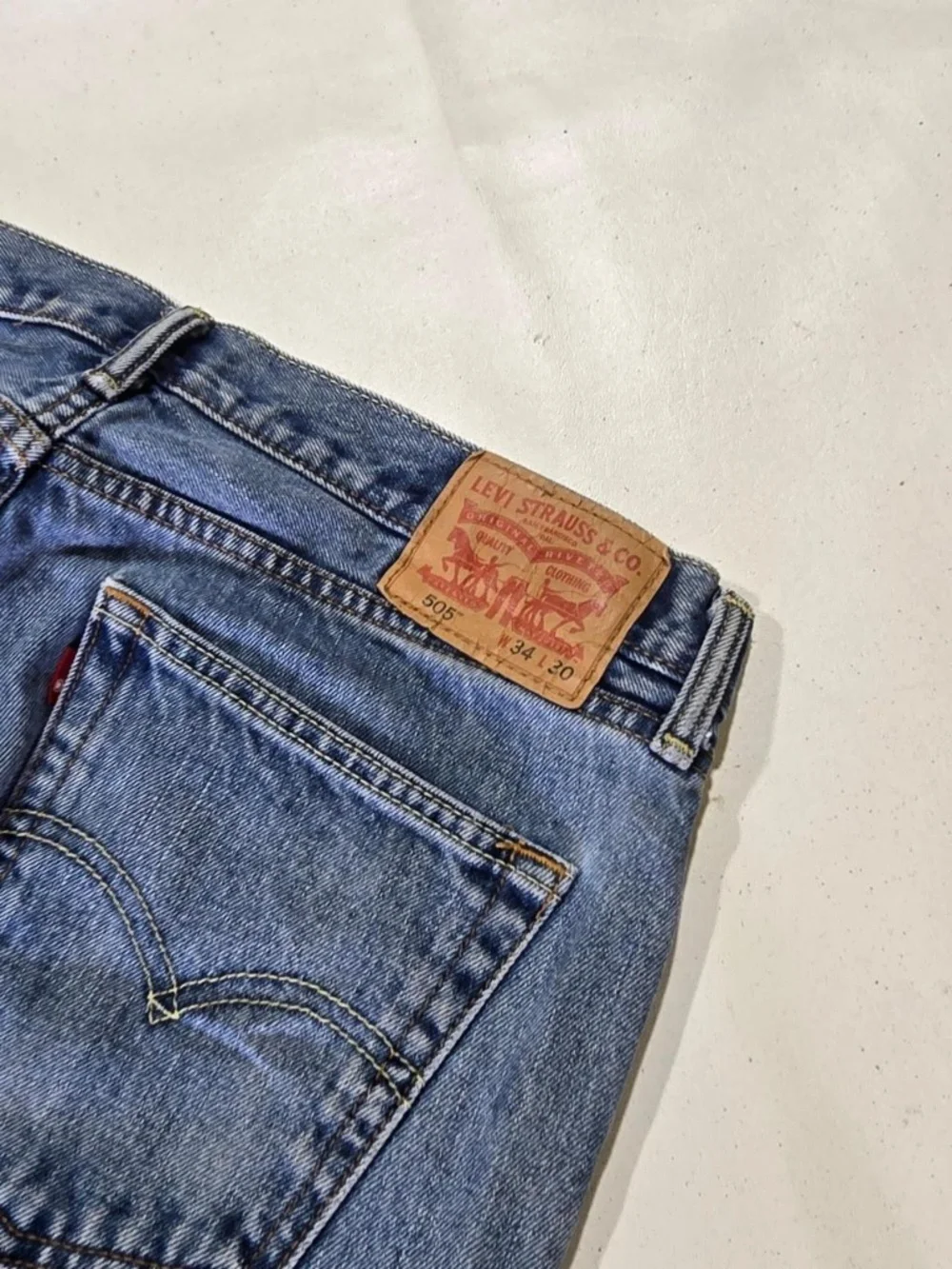 Levi's 505 Regular Fit Jeans Men's 34x30 Blue Straight Leg Medium Wash